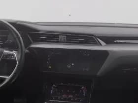 Audi E-tron tron 50 quattro business edition plus 71 kwh pano camera adaptive luchtvering thumbnail 9
