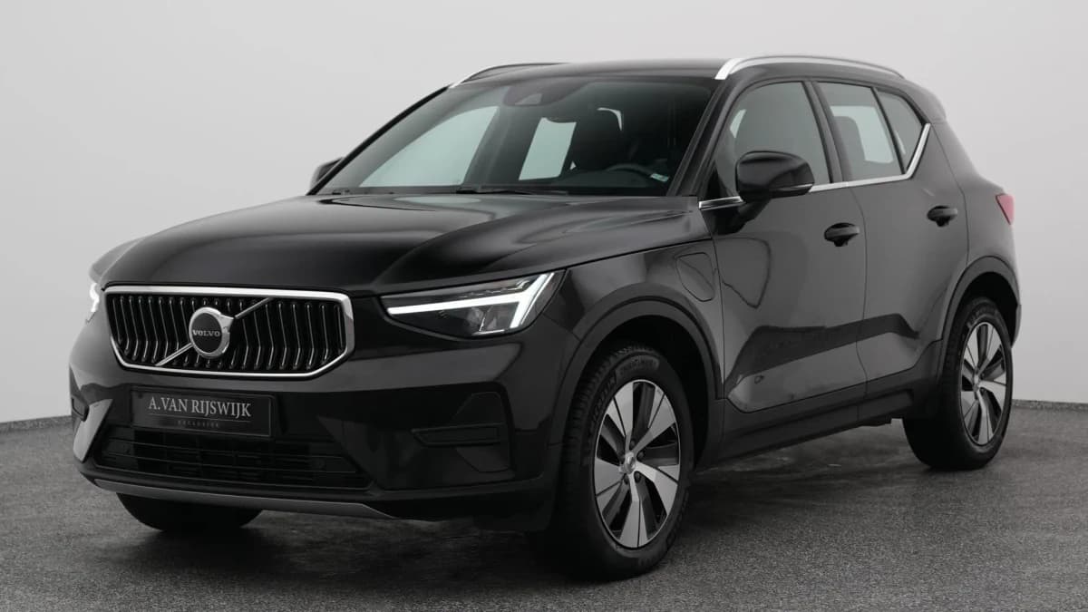 Volvo XC40 1 5 t4 recharge inscription expression camera cruise keyless — foto 1