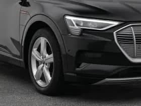 Audi E-tron tron 50 quattro business edition plus 71 kwh pano camera luchtvering stoelverwarming thumbnail 18