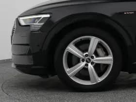 Audi E-tron tron 50 quattro business edition plus 71 kwh pano camera luchtvering stoelverwarming thumbnail 22
