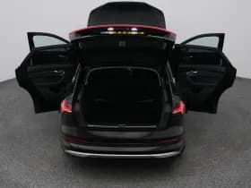 Audi E-tron tron 50 quattro business edition plus 71 kwh pano camera luchtvering stoelverwarming thumbnail 30