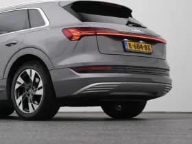Audi E-tron tron 55 quattro business edition 95 kwh navi memory luchtvering thumbnail 23