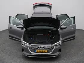 Audi E-tron tron 55 quattro business edition 95 kwh navi memory luchtvering thumbnail 28