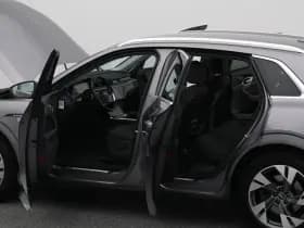 Audi E-tron tron 55 quattro business edition 95 kwh navi memory luchtvering thumbnail 34