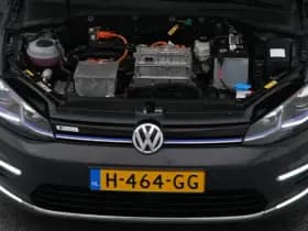 Volkswagen E-Golf golf e dition adaptive navi thumbnail 32