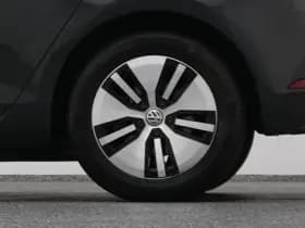 Volkswagen E-Golf golf e dition adaptive navi thumbnail 41