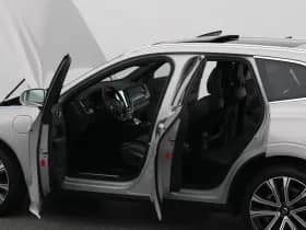 Volvo XC60 2 0 t6 plug in hybrid awd ultra dark long range pano 360 adaptive h k memory stoel en stuurverw trekhaak thumbnail 33