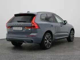 Volvo XC60 2 0 t6 plug in hybrid awd ultimate dark long range pano 360 h k memory stoel en stuurverw thumbnail 6