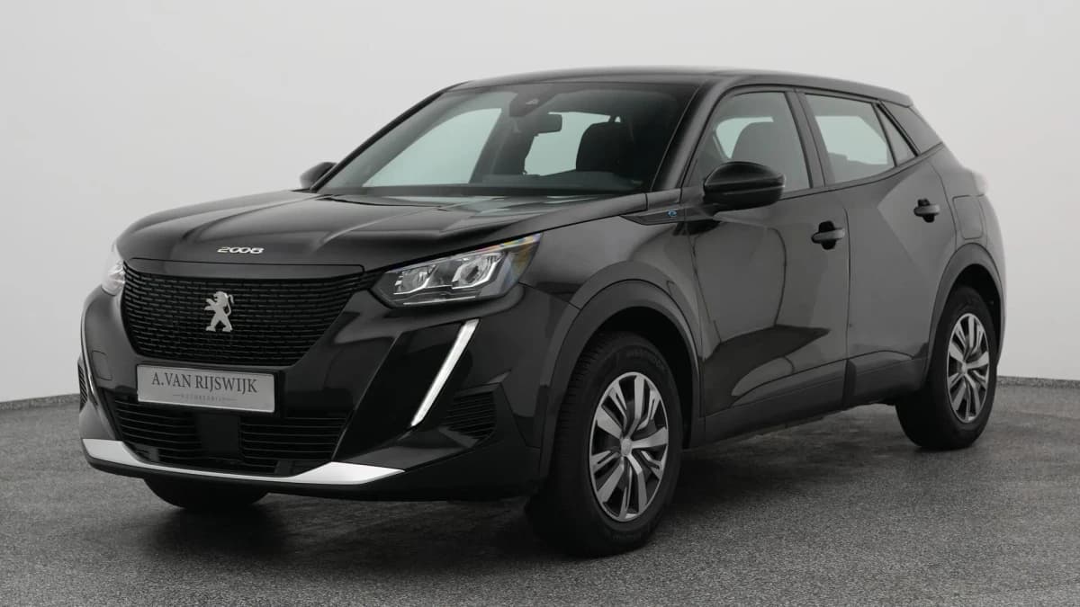 Peugeot E-2008 2008 ev active pack 50 kwh navi carplay — foto 1