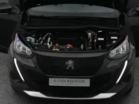 Peugeot E-2008 2008 ev active pack 50 kwh navi carplay thumbnail 32