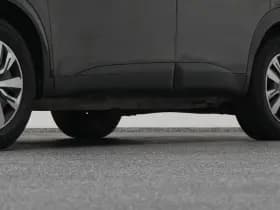 Peugeot E-2008 2008 ev active pack 50 kwh navi carplay thumbnail 38