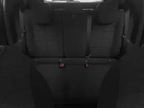 Peugeot E-2008 2008 ev active pack 50 kwh navi carplay thumbnail 5