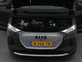 Audi Q4 e tron 40 advanced edition 77 kwh camera trekhaak keyless thumbnail 32