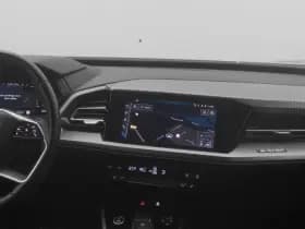 Audi Q4 e tron 40 advanced edition 77 kwh camera trekhaak keyless thumbnail 9