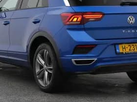 Volkswagen T-Roc roc 1 5 tsi sport business r camera carplay adaptive stoelverw thumbnail 18