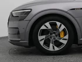 Audi E-tron tron 50 quattro business edition 71 kwh navi luchtvering thumbnail 22