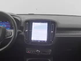 Volvo XC40 recharge p8 awd r design pano 360 h k stoel en stuurverw trekhaak thumbnail 9