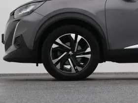 Peugeot 2008 1 2 puretech 130 pk automaat allure carplay thumbnail 39