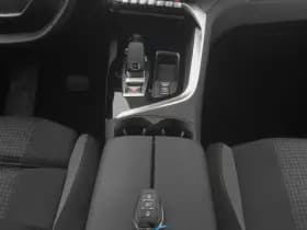 Peugeot 3008 1 2 puretech 130 pk automaat active camera carplay thumbnail 12