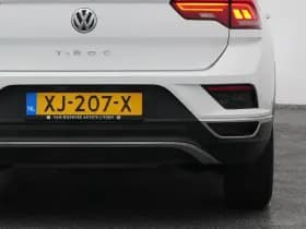 Volkswagen T-Roc roc 1 5 tsi style 6 bak adaptive thumbnail 20