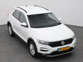 Volkswagen T-Roc roc 1 5 tsi style 6 bak adaptive thumbnail 24