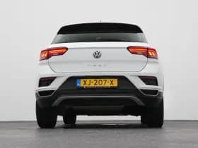 Volkswagen T-Roc roc 1 5 tsi style 6 bak adaptive thumbnail 36
