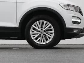 Volkswagen T-Roc roc 1 5 tsi style 6 bak adaptive thumbnail 42