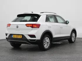 Volkswagen T-Roc roc 1 5 tsi style 6 bak adaptive thumbnail 6
