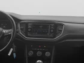 Volkswagen T-Roc roc 1 5 tsi style 6 bak adaptive thumbnail 8
