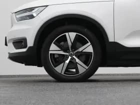 Volvo XC40 recharge p8 awd r design camera adaptive keyless stoel en stuurverw thumbnail 40