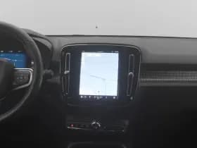 Volvo XC40 recharge p8 awd r design camera adaptive keyless stoel en stuurverw thumbnail 9
