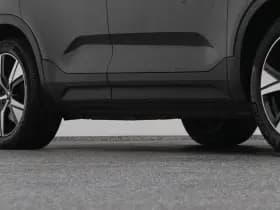 Volvo XC40 recharge p8 awd r design camera adaptive h k stoel en stuurverw thumbnail 38