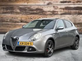Alfa Romeo Giulietta 2.0 JTDm Distinctive | ECC | LMV | 6 maanden garantie thumbnail 2