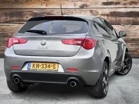 Alfa Romeo Giulietta 2.0 JTDm Distinctive | ECC | LMV | 6 maanden garantie thumbnail 6