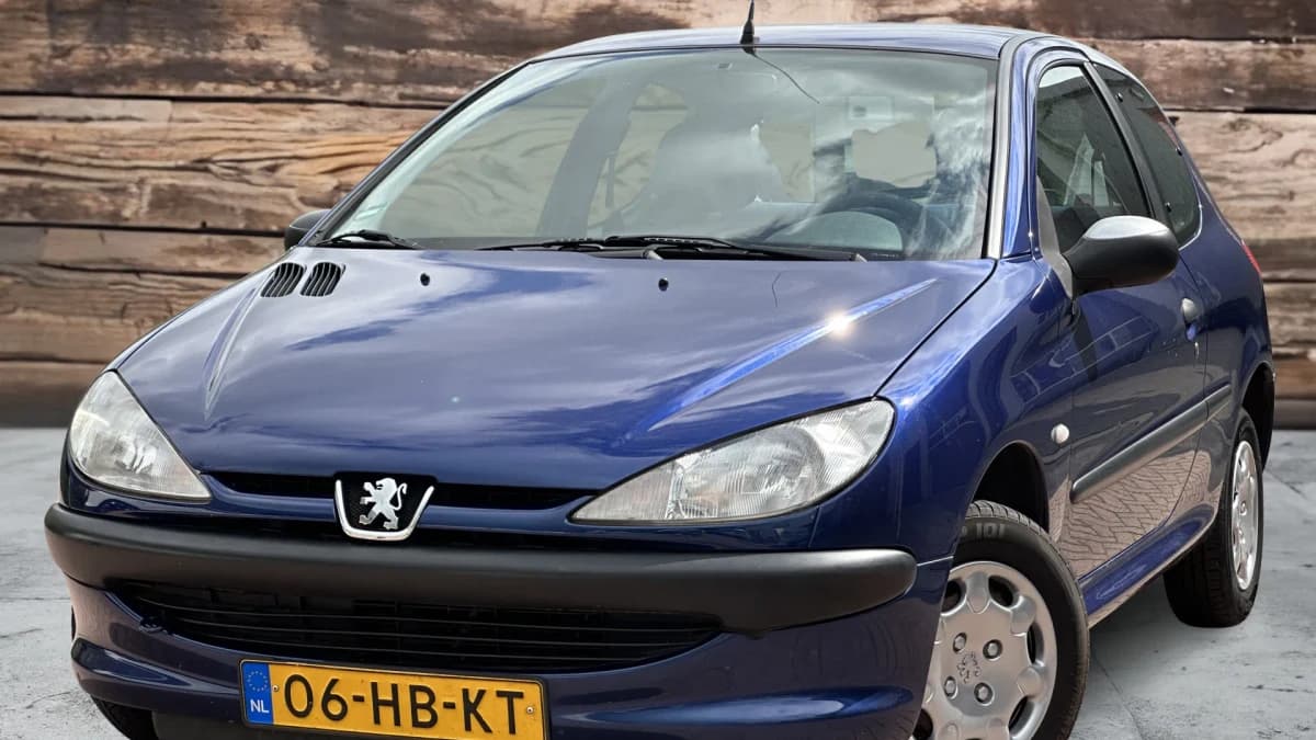 Peugeot 206 1.1 XN — foto 1