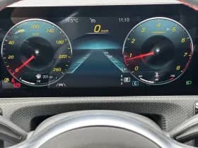 Mercedes-Benz CLA-Klasse Shooting Brake 200 Business Solution AMG thumbnail 15