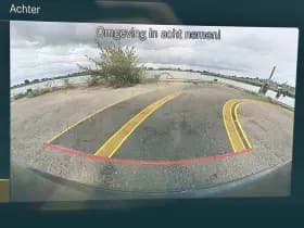 Mercedes-Benz CLA-Klasse Shooting Brake 200 Business Solution AMG thumbnail 25