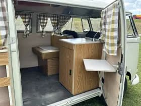 Volkswagen T1 | Westfalia camper | 1967 | SO42 | | Campmobile | Splitscreen | | Uitmuntende staat | Start, rijdt en schakelt perfect | thumbnail 15