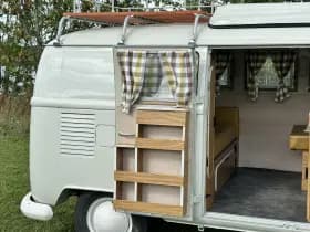 Volkswagen T1 | Westfalia camper | 1967 | SO42 | | Campmobile | Splitscreen | | Uitmuntende staat | Start, rijdt en schakelt perfect | thumbnail 18