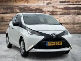 Toyota Aygo 1.0 VVT-i x-fun | NAP | NL Auto | Licht metalen velgen | Cruis | Airco | Bluetooth thumbnail 3