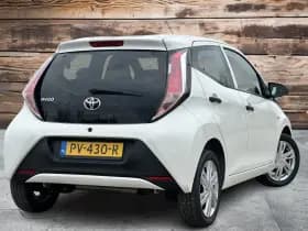 Toyota Aygo 1.0 VVT-i x-fun | NAP | NL Auto | Licht metalen velgen | Cruis | Airco | Bluetooth thumbnail 9