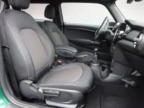 MINI Cooper 1.5 CHILI EDITION | NAVIGATIE | KEYLESS | LED | CRUISE | UNION JACK | APK 9-2027!! thumbnail 16