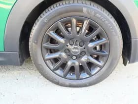 MINI Cooper 1.5 CHILI EDITION | NAVIGATIE | KEYLESS | LED | CRUISE | UNION JACK | APK 9-2027!! thumbnail 24