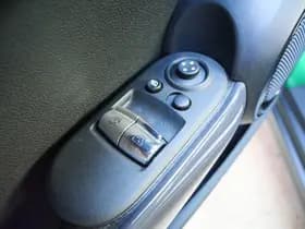 MINI Cooper 1.5 CHILI EDITION | NAVIGATIE | KEYLESS | LED | CRUISE | UNION JACK | APK 9-2027!! thumbnail 27