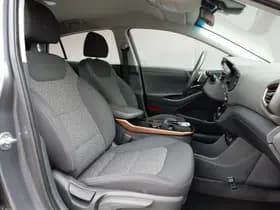 Hyundai IONIQ COMFORT EV | ADAPT. CRUISE | CLIMA | NAVIGATIE | CAMERA | 1e EIG | APK 06-2026!! thumbnail 17