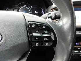 Hyundai IONIQ COMFORT EV | ADAPT. CRUISE | CLIMA | NAVIGATIE | CAMERA | 1e EIG | APK 06-2026!! thumbnail 26