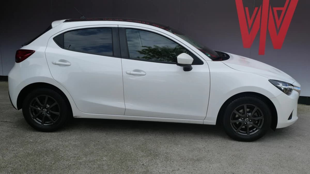 Mazda 2 1.5 Skyactiv-G EDITION | AIRCO | CRUISE | PARELMOER | DEALER O-H!! — foto 1