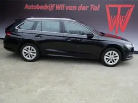 Škoda Octavia Combi 1.0 TSI BUSINESS | PANORAMA | DIGI DASH | LED | TREKHAAK | DEALER O-H!!