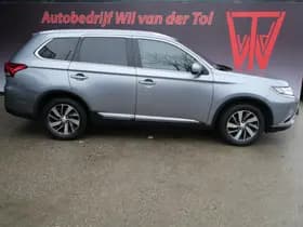 Mitsubishi Outlander 2.0 EDITION | AUTOMAAT | CAMERA | NAVI | TREKHAAK | ALL-SEASON | ALL-IN!!