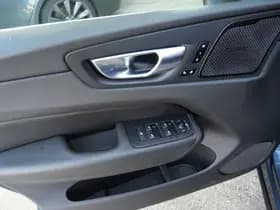 Volvo XC60 2.0 B5 INSCRIPTION | PANORAMA | LEER | H.U.D | HARMAN KARDON | 360 CAMERA | LED!! thumbnail 25